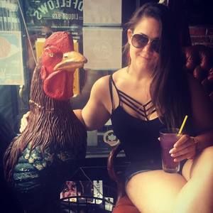 Meet your Posher, Leah